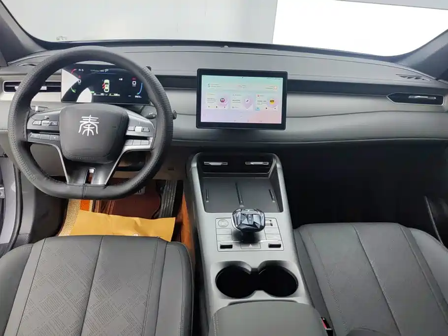 BYD Qin PLUS 2025 — фото 12
