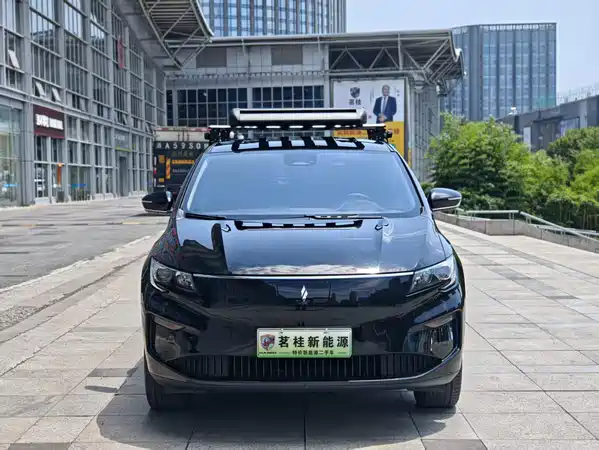 Livan Rui Lan 8 2025