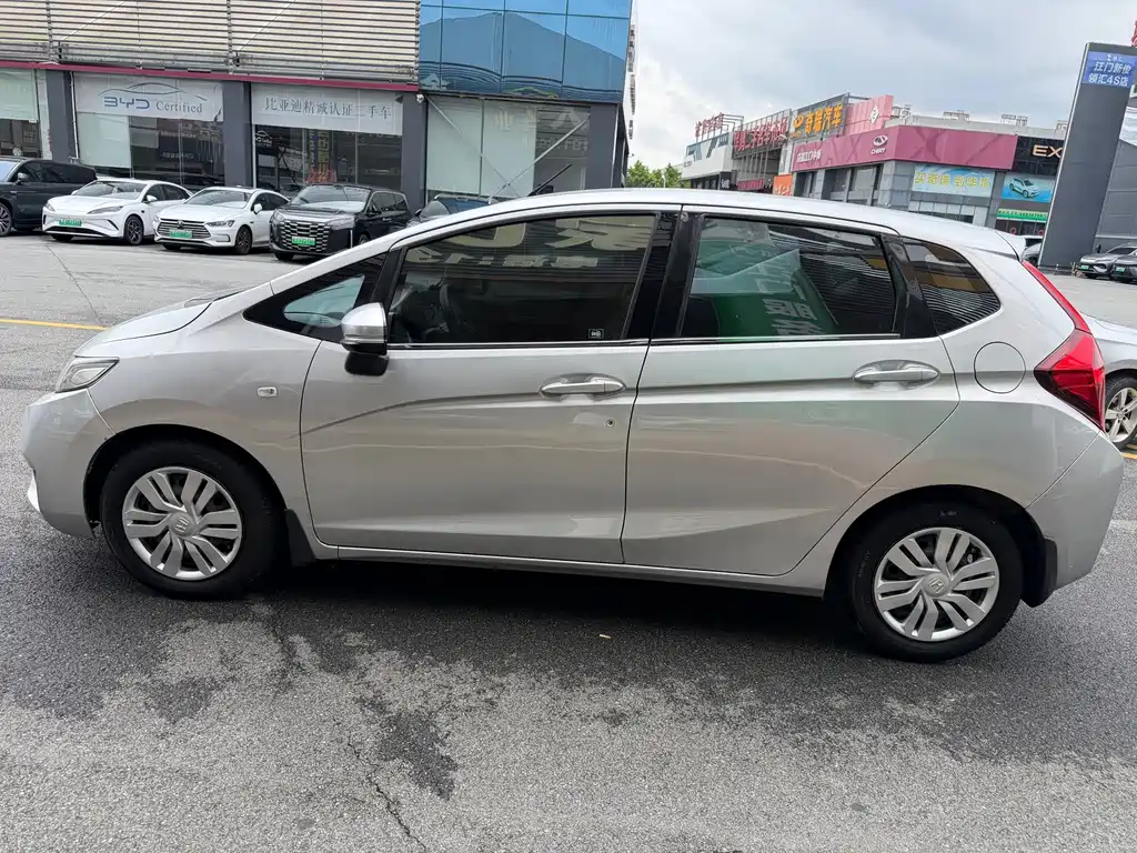 Honda Fit 2015