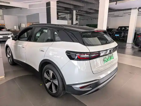 Volkswagen ID.4 X 2025