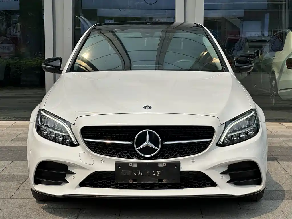 Mercedes-Benz C-Class 2021