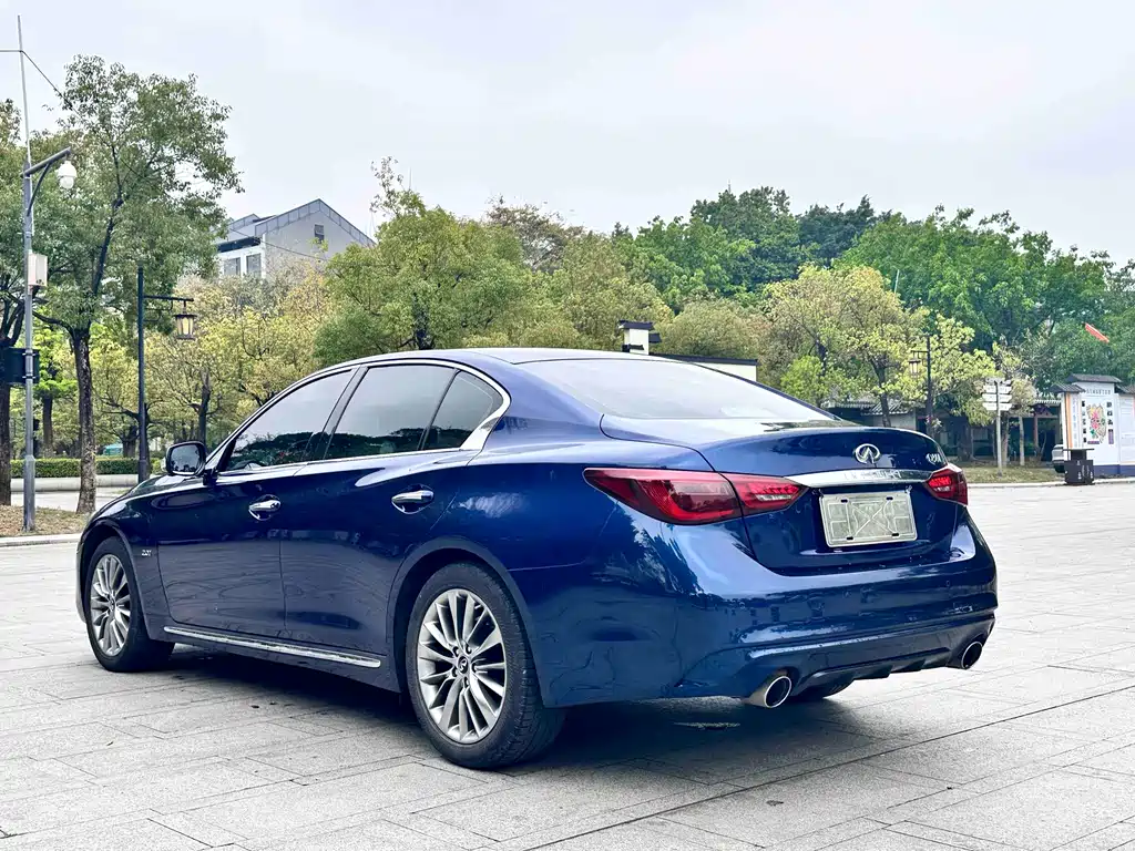 Infiniti Q50L 2021 — фото 10