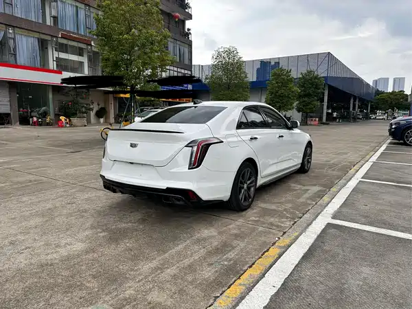 Cadillac CT4 2020