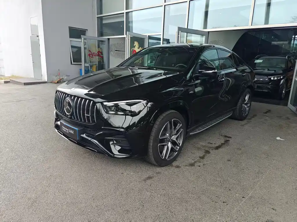 Mercedes-Benz GLE Coupe AMG 2025 — фото 1