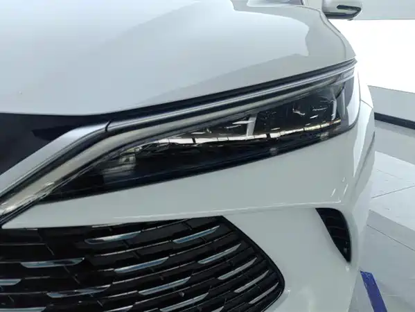 BYD Qin L 2024