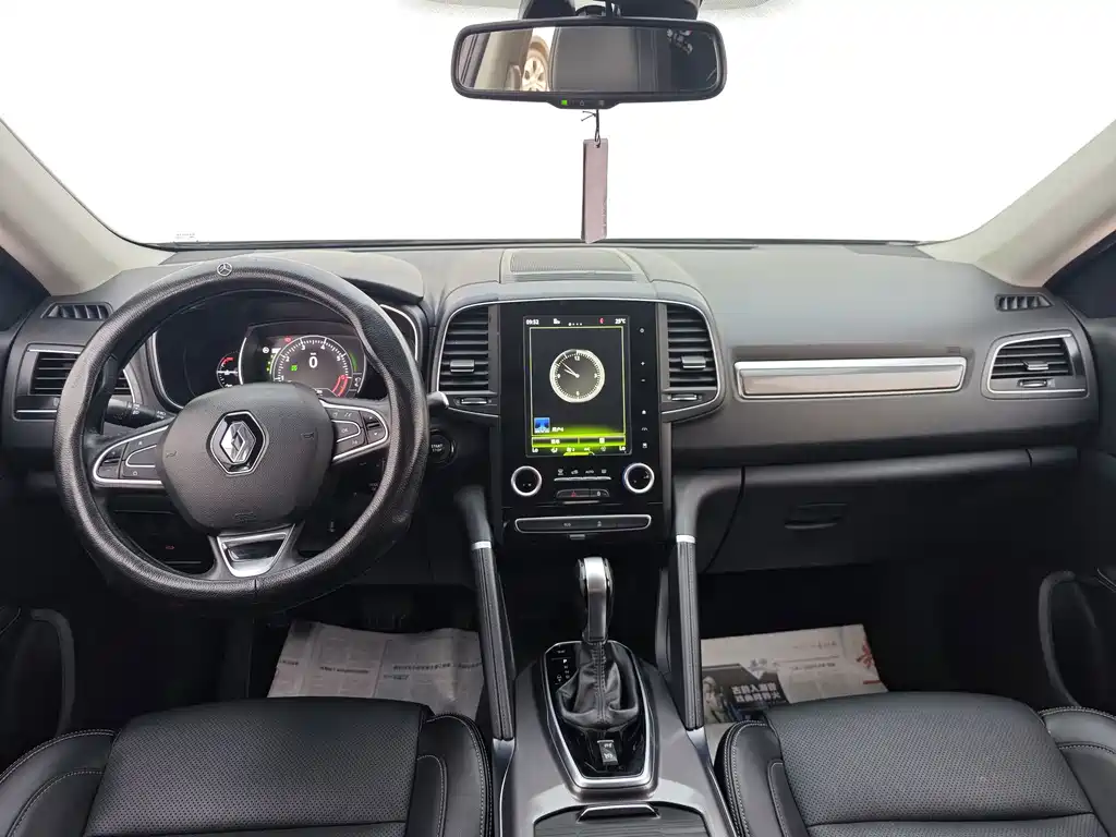 Renault Koleos 2017 — фото 8