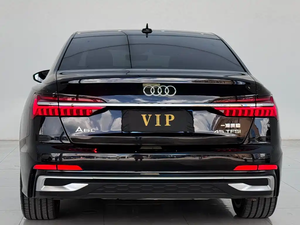 Audi A6L 2025 — фото 10