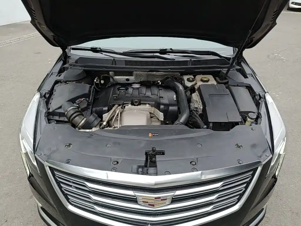 Cadillac XTS 2018 — фото 20