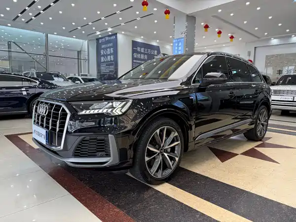 Audi Q7 2021