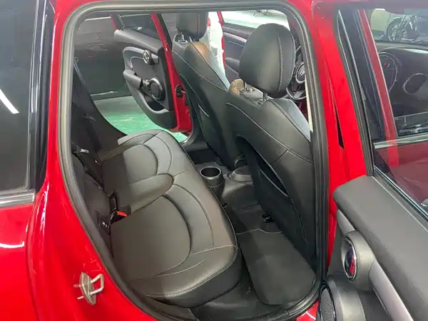 MINI MINI 2021