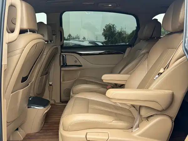 Buick GL8 2019