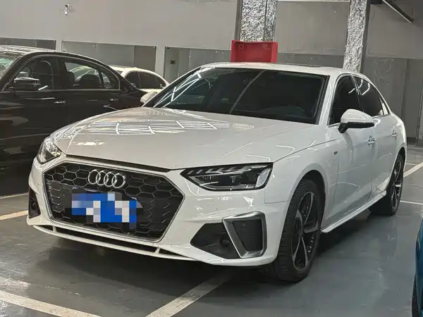Audi A4L 2023