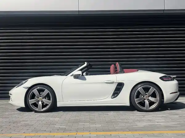 Porsche 718 2024