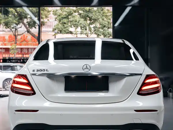 Mercedes-Benz E-Class 2016