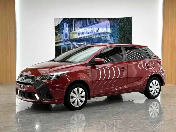 Toyota Yaris L 2020