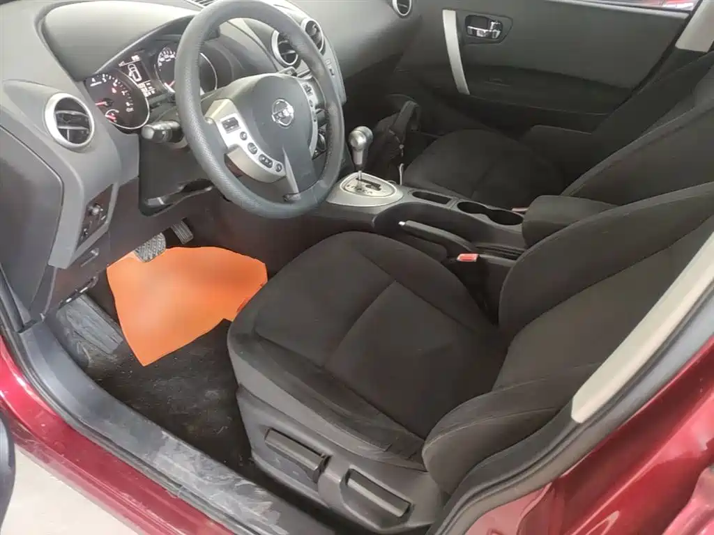 Nissan Qashqai 2015 — фото 15