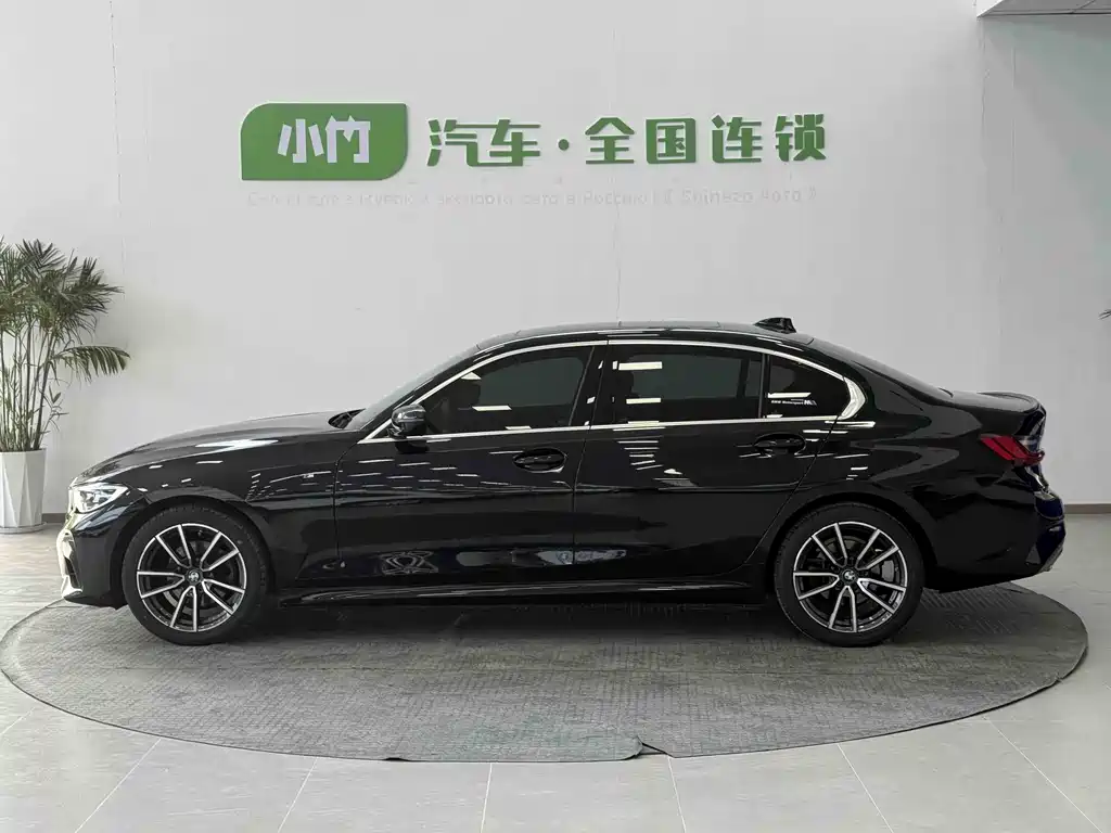 BMW 3 Series 2022