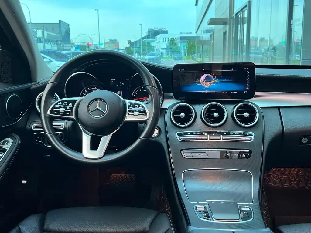 Mercedes-Benz C-Class 2019 — фото 11