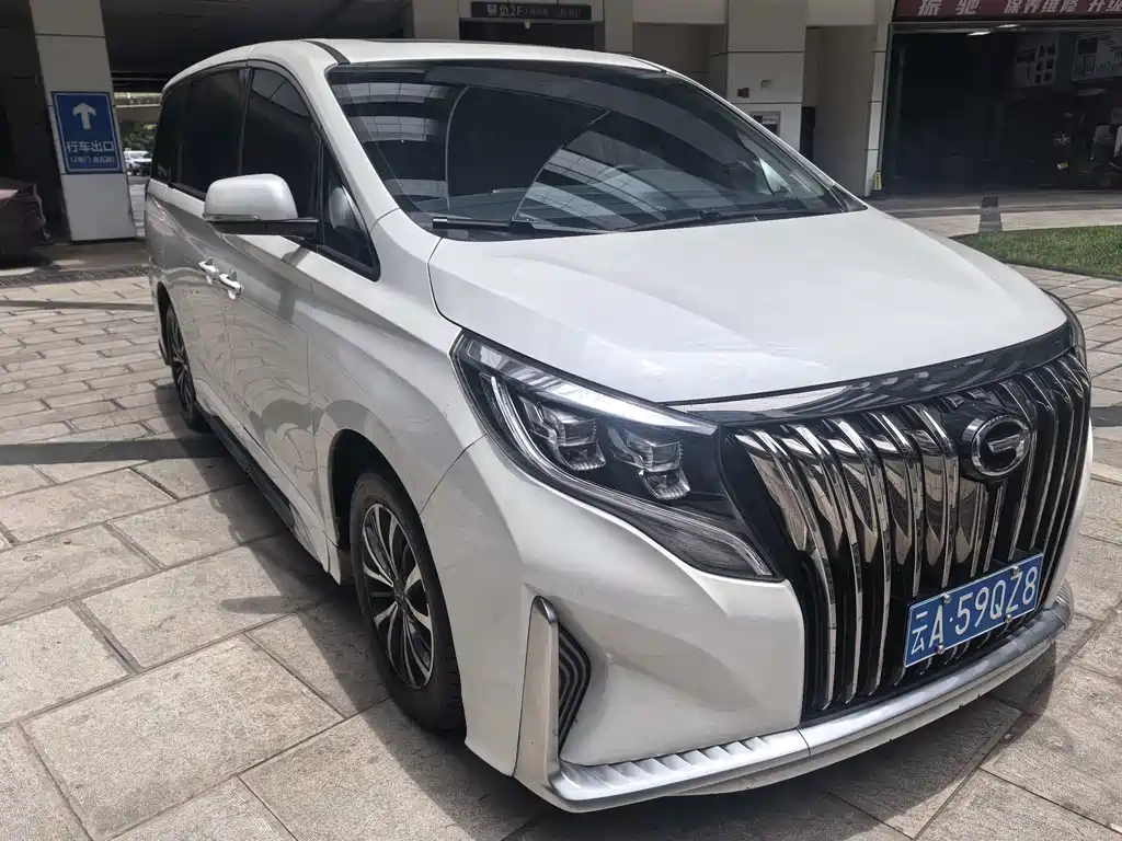 GAC Motor Trumpchi M8 2023 — фото 3