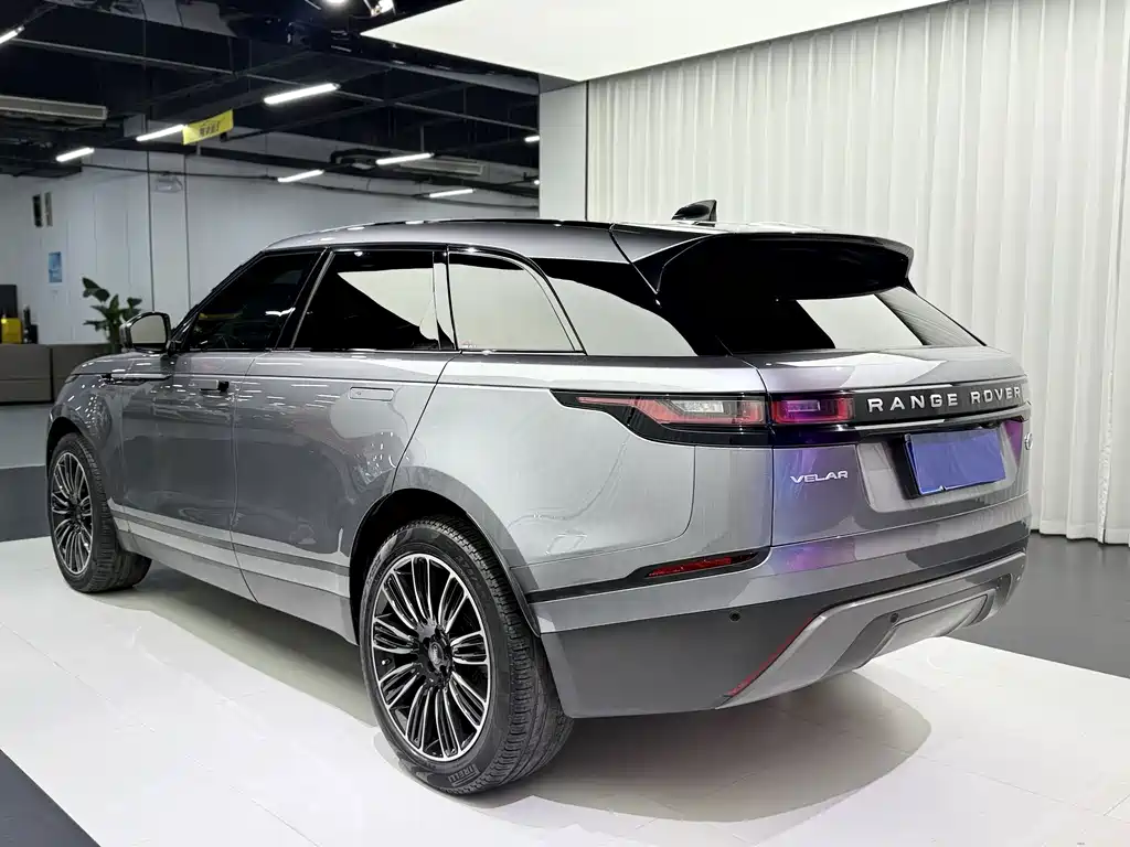 Land Rover Range Rover Velar 2020 — фото 11