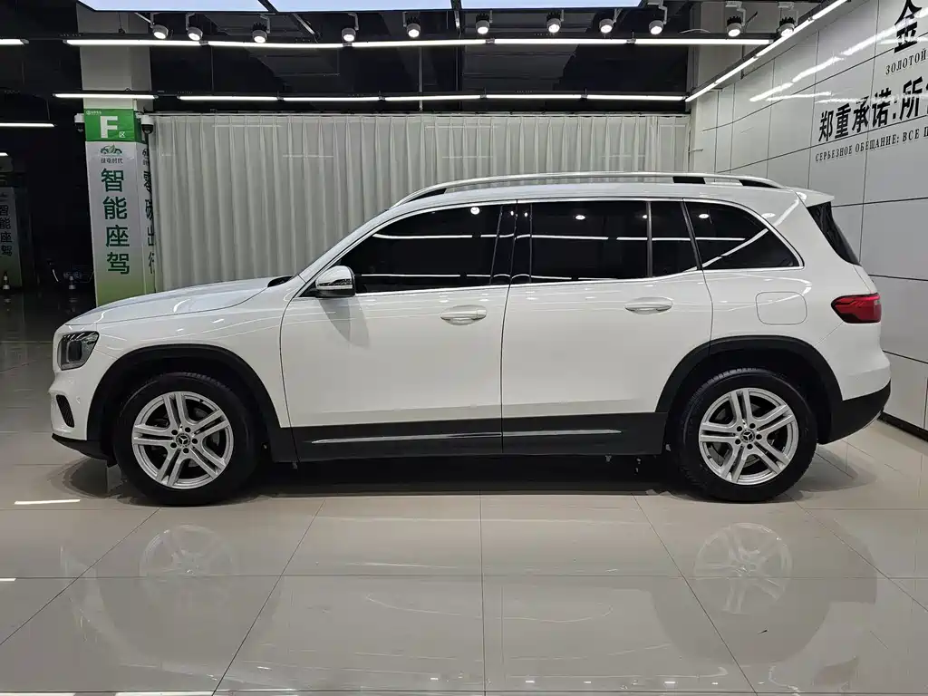 Mercedes-Benz GLB 2021 — фото 10