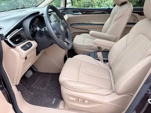 Buick GL8 2017