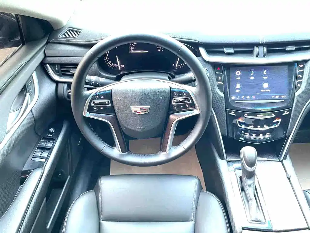 Cadillac XTS 2018 — фото 6