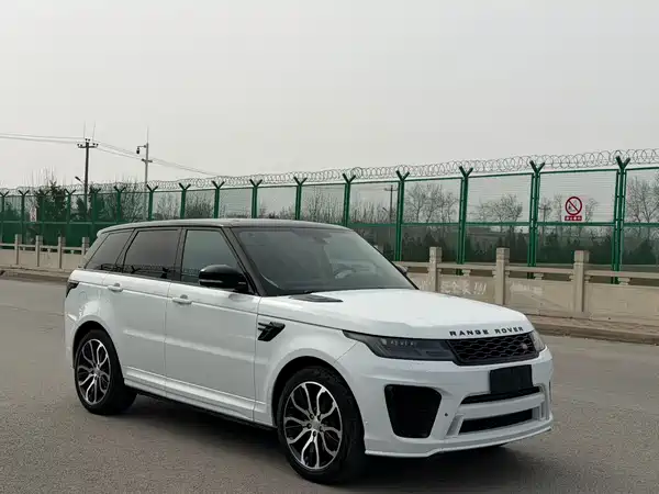 Land Rover Range Rover Sport 2015
