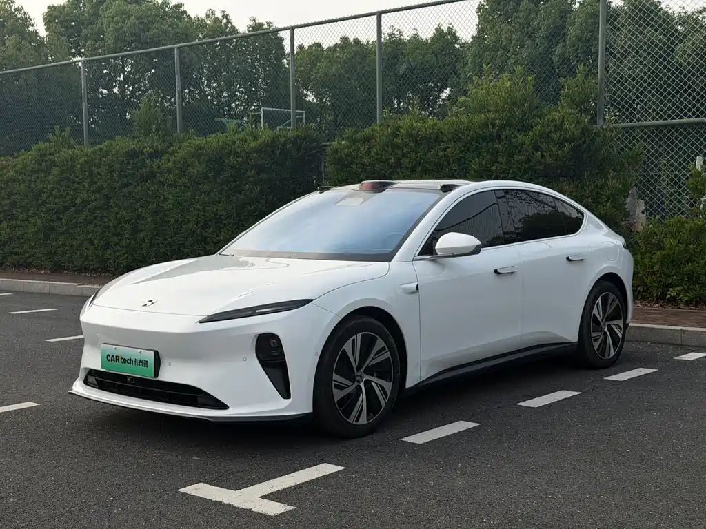 NIO ET5 2023