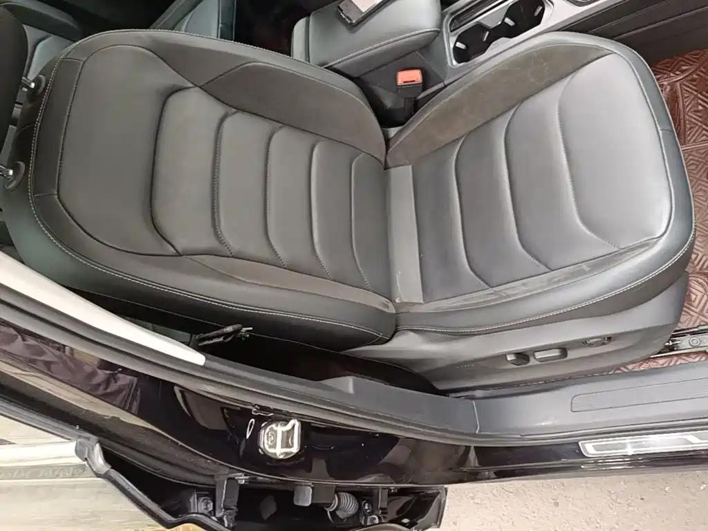Volkswagen Tiguan L 2020 — фото 20