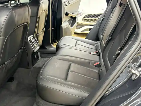 Porsche Macan 2020