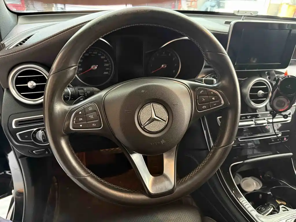 Mercedes-Benz GLC 2017