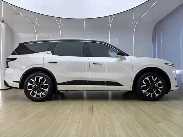 Ford Edge 2025