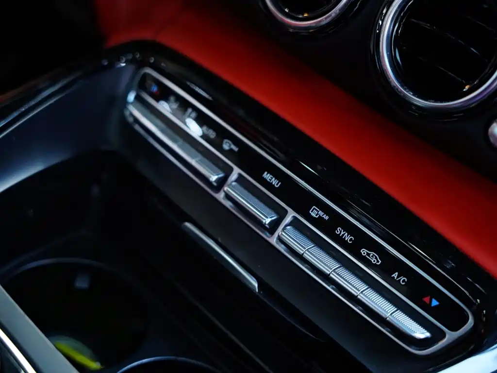 Mercedes-Benz AMG GT 2017 — фото 28