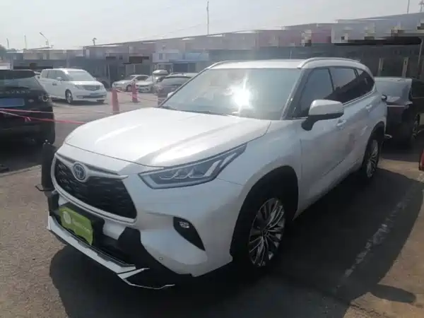 Toyota Highlander 2023