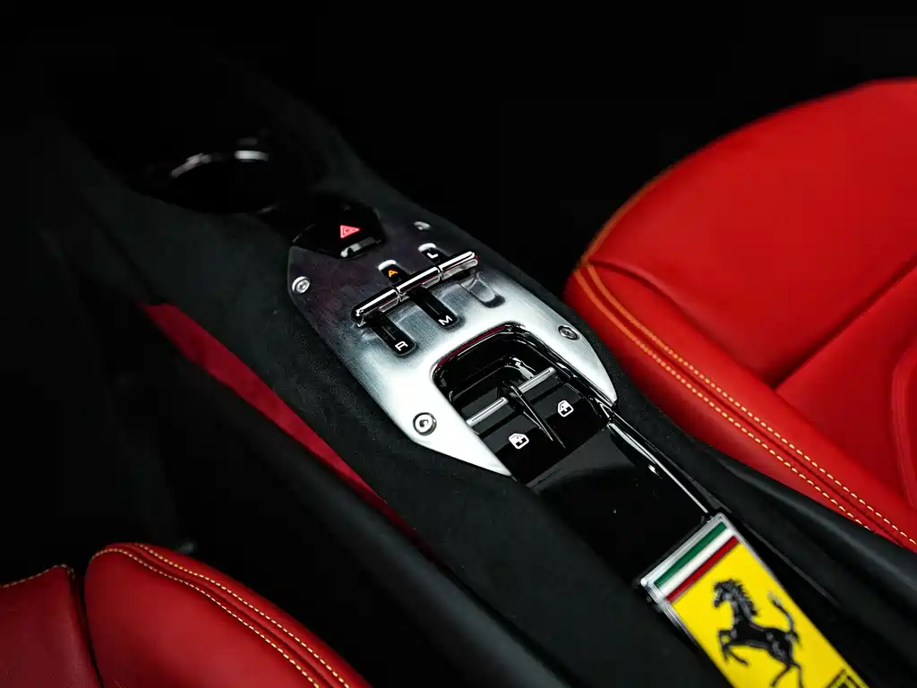 Ferrari 296 2024 — фото 14
