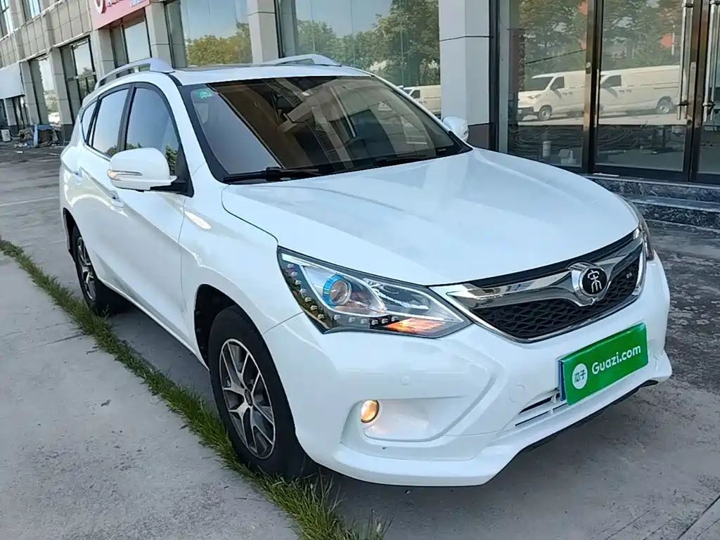 BYD Song 2016