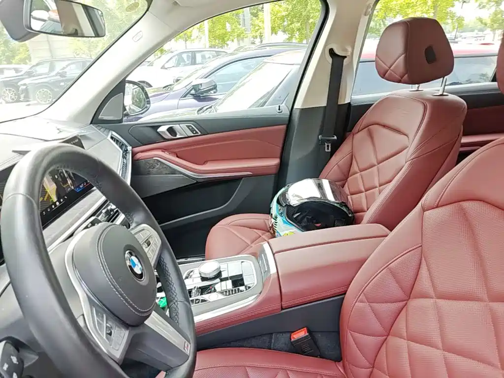 BMW X5 2025 — фото 20
