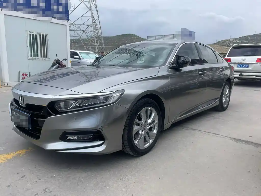 Honda Accord 2018 — фото 1