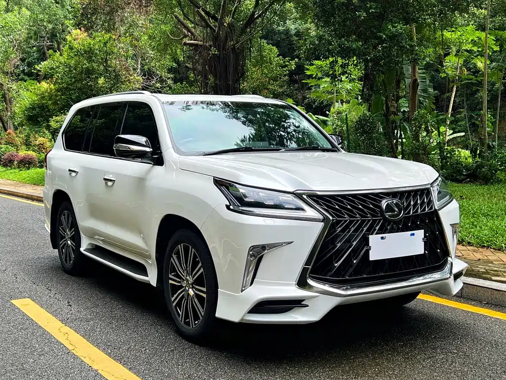 Lexus LX 2018 — фото 3