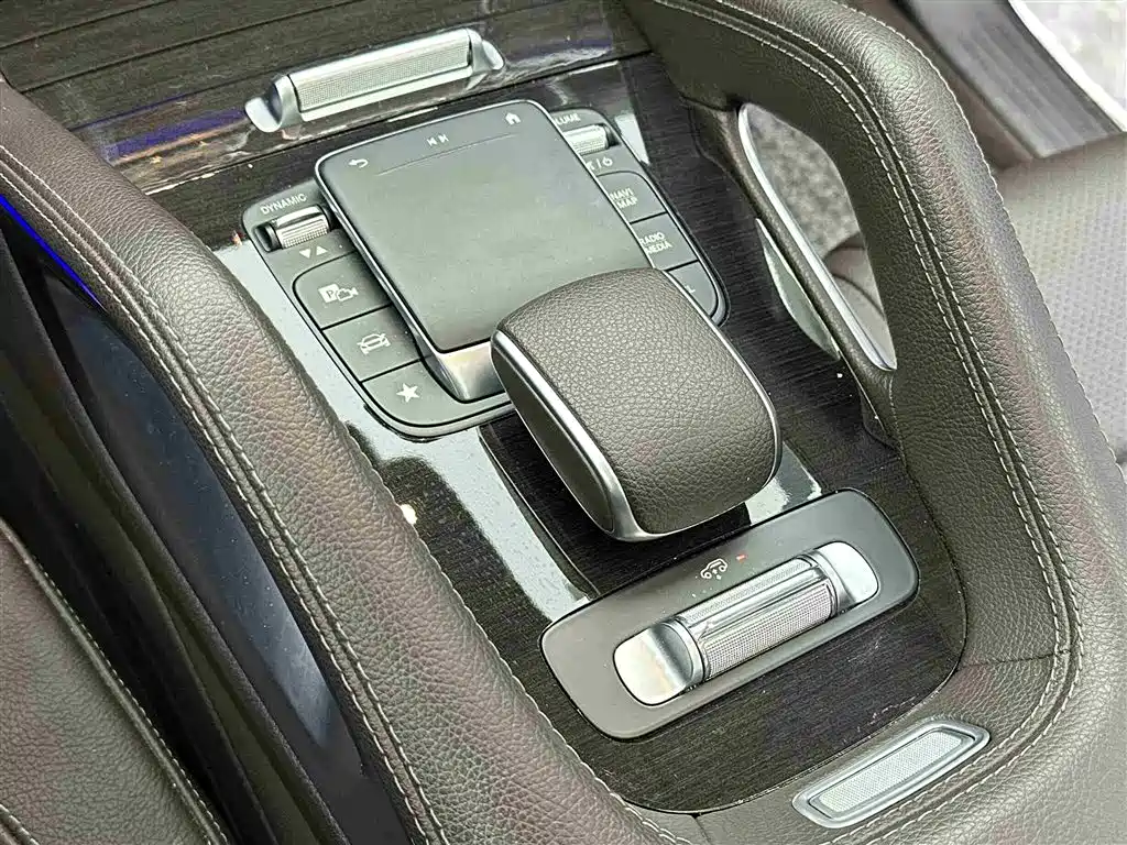 Mercedes-Benz GLS 2021 — фото 15