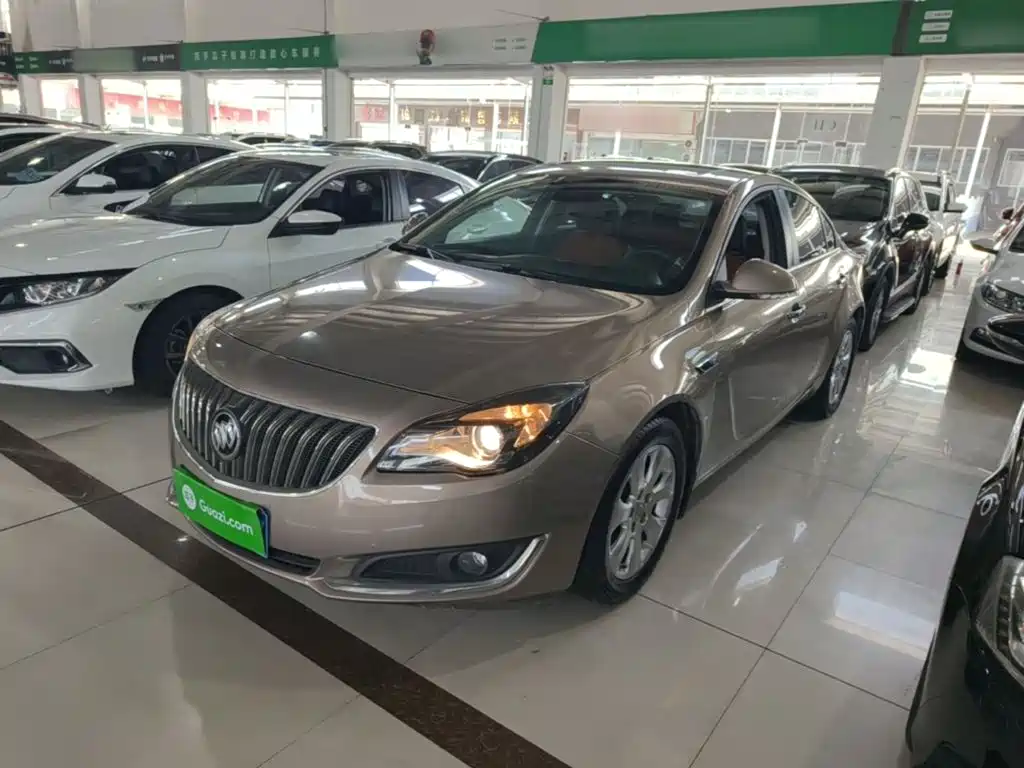 Buick Regal 2015 — фото 1