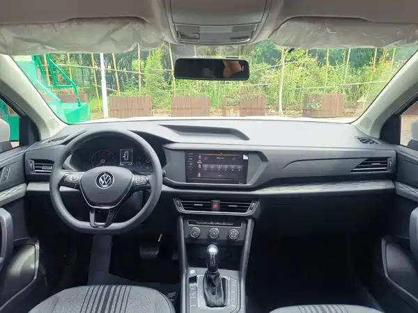 Volkswagen Tharu 2022