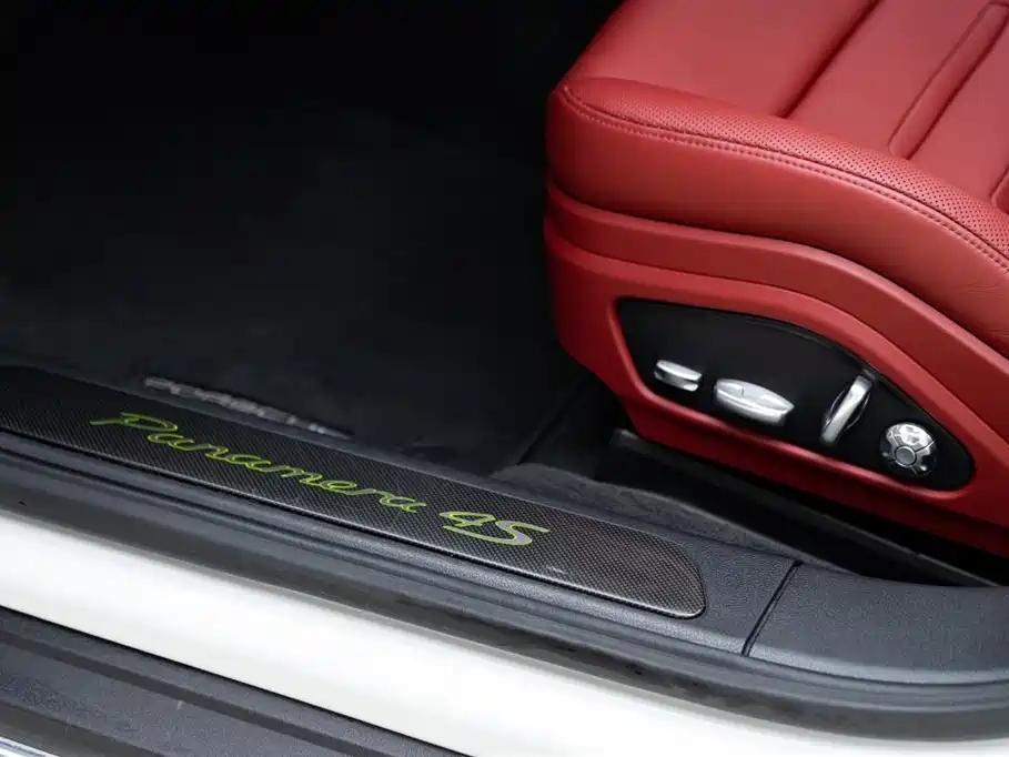 Porsche Panamera Hybrid 2022 — фото 22