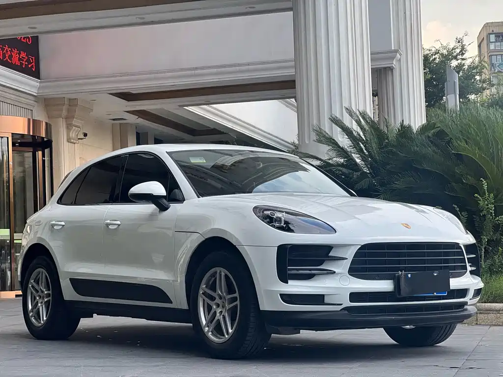 Porsche Macan 2019 — фото 3