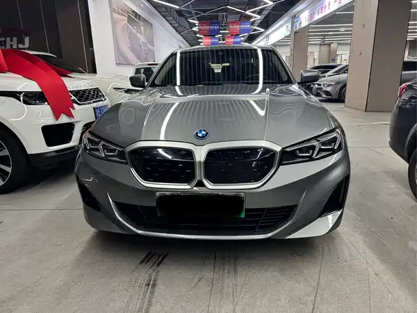 BMW i3 2022