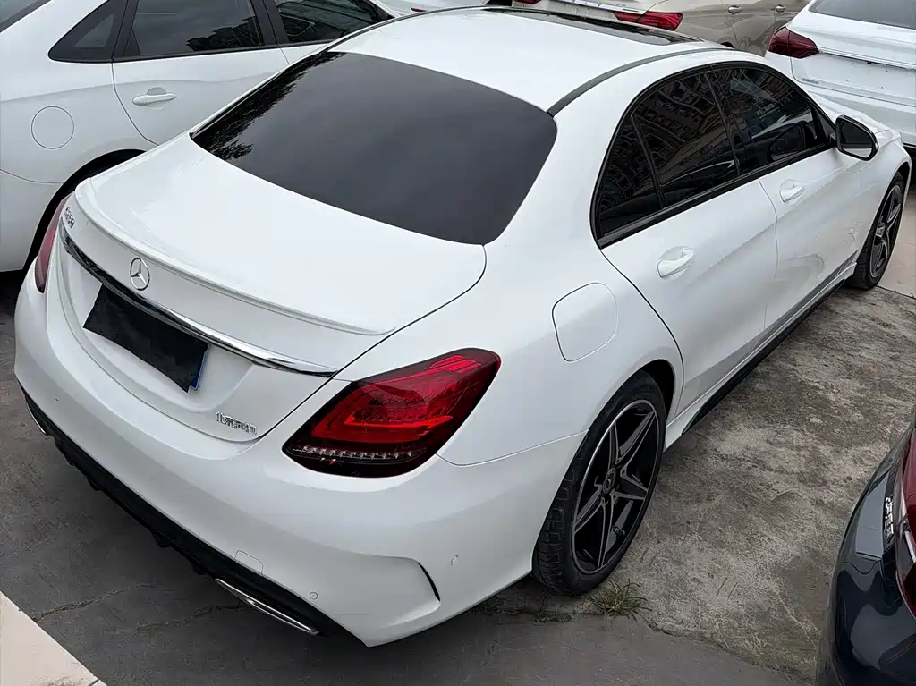 Mercedes-Benz C-Class 2020 — фото 17