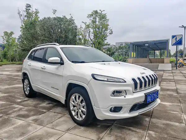 Jeep Cherokee 2017