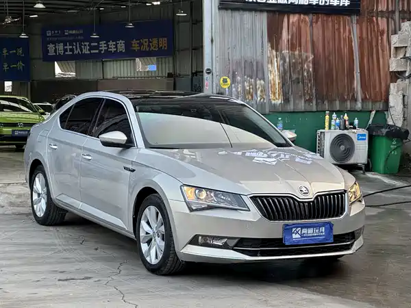 Skoda Superb 2019