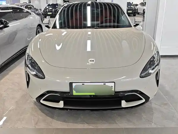 Xiaomi SU7 2025